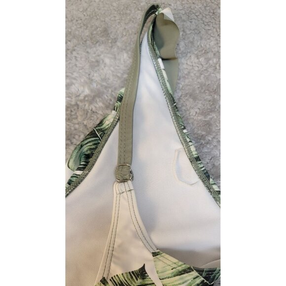 Stylish One-Piece Swimsuit with Banana Leaf Print.  Size:  XL - Picture 10 of 12